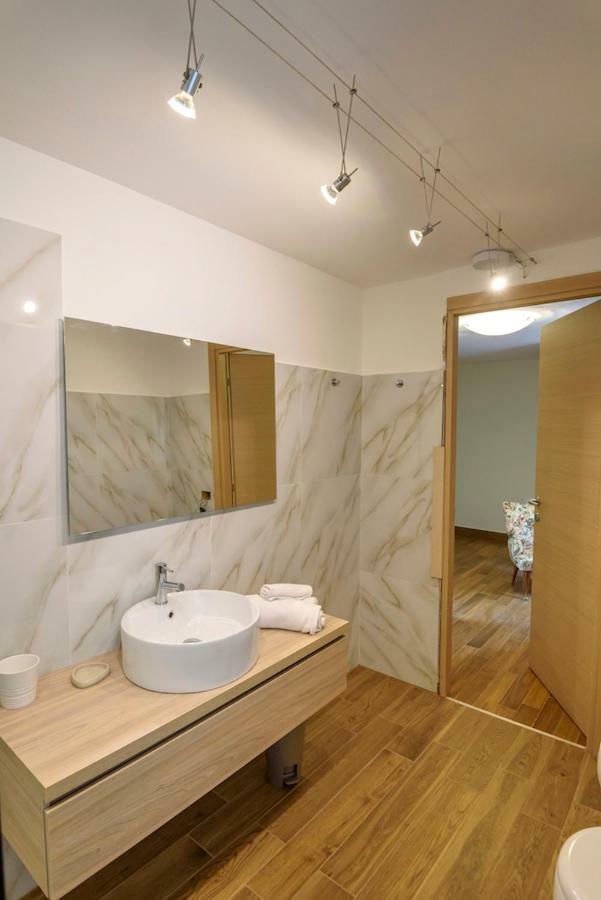 Maison Balu Villa Torri Del Benaco Εξωτερικό φωτογραφία